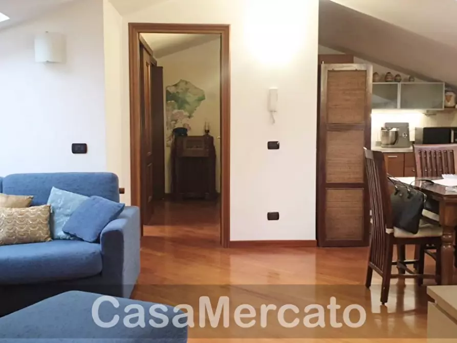 Immagine 20 di Trilocale in vendita  in Via Aldo Gargano a Marino