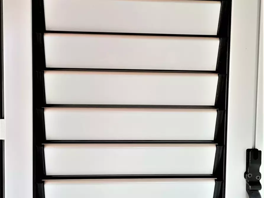 Immagine 19 di Appartamento in vendita  a San Benedetto Del Tronto