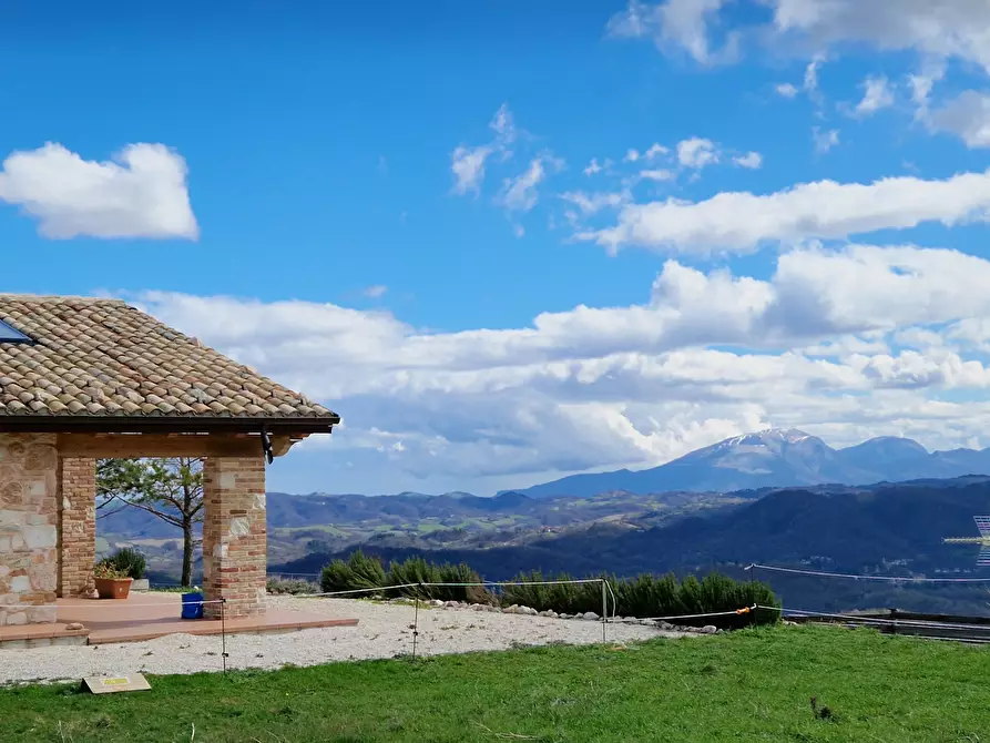 Immagine 3 di Rustico / casale in vendita  in VILLA CASALICCHIO s.n.c. a Amandola