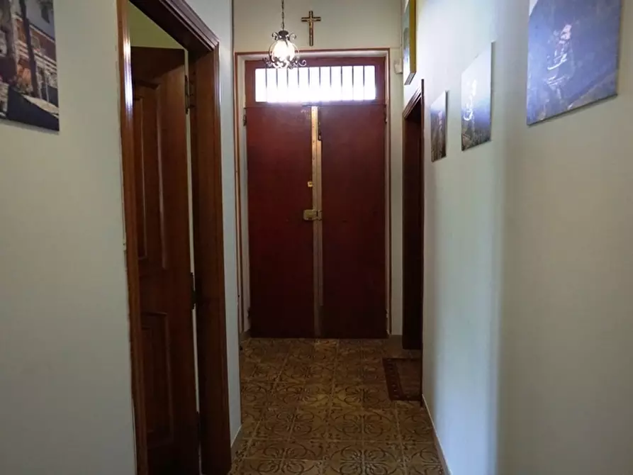 Immagine 59 di Casa indipendente in vendita  a Ascoli Piceno