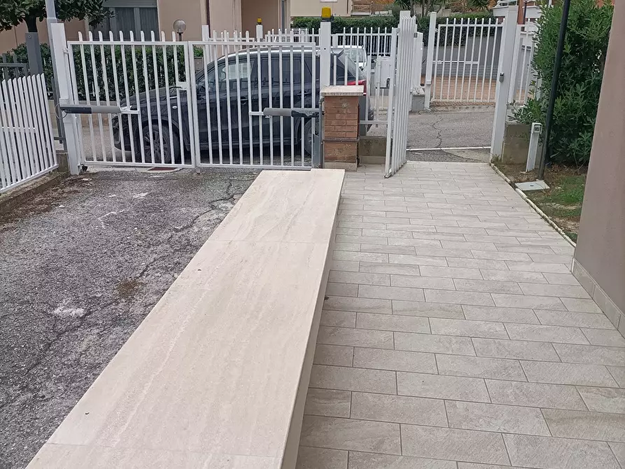 Immagine 38 di Casa indipendente in vendita  a Ascoli Piceno