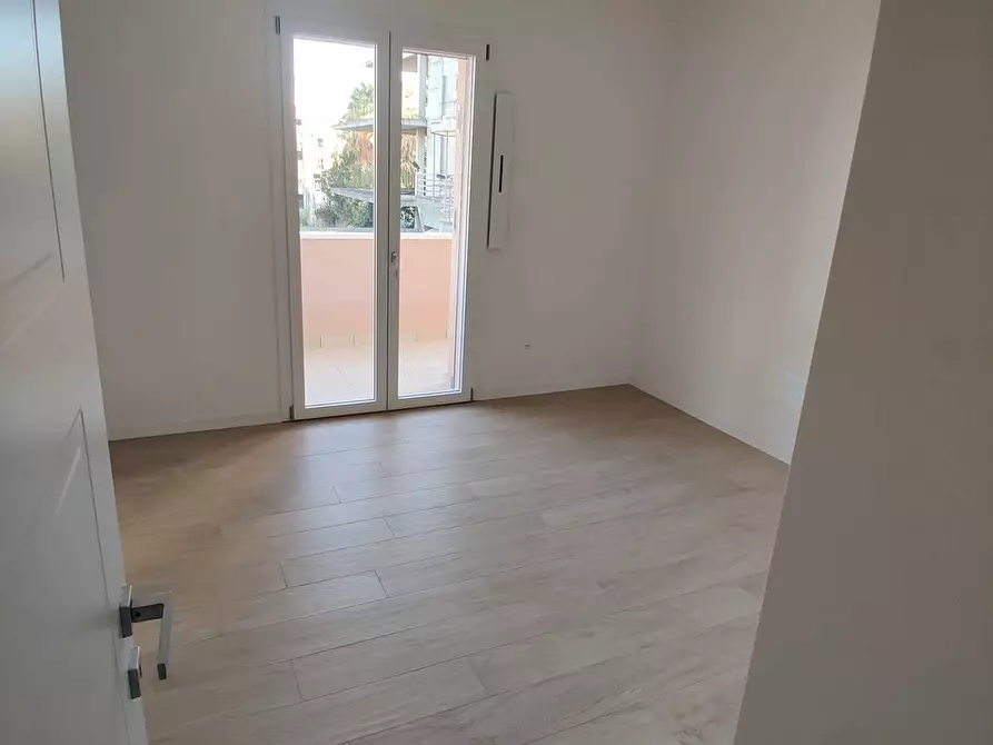 Immagine 6 di Appartamento in vendita  a Grottammare