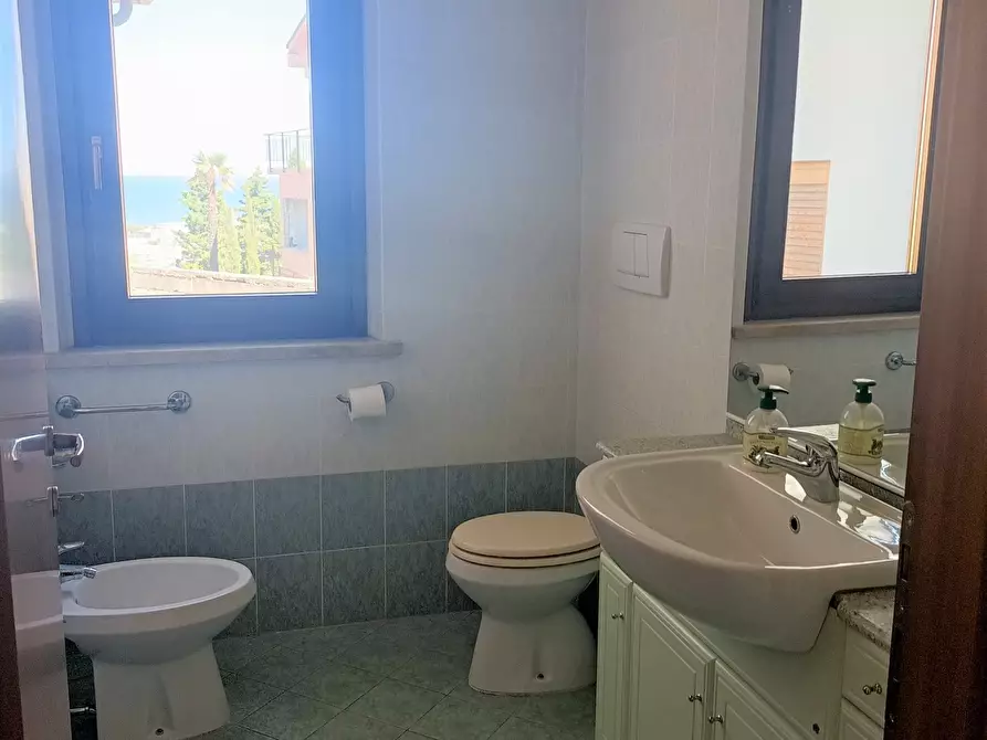 Immagine 14 di Villetta a schiera in vendita  a San Benedetto Del Tronto