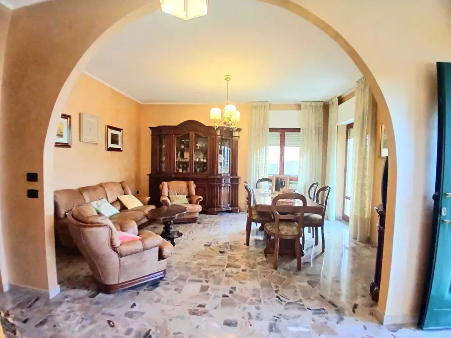 Immagine 12 di Appartamento in vendita  a San Benedetto Del Tronto