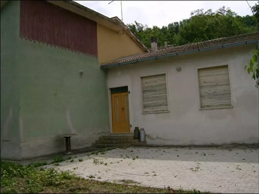 Immagine 2 di Rustico / casale in vendita  a Force