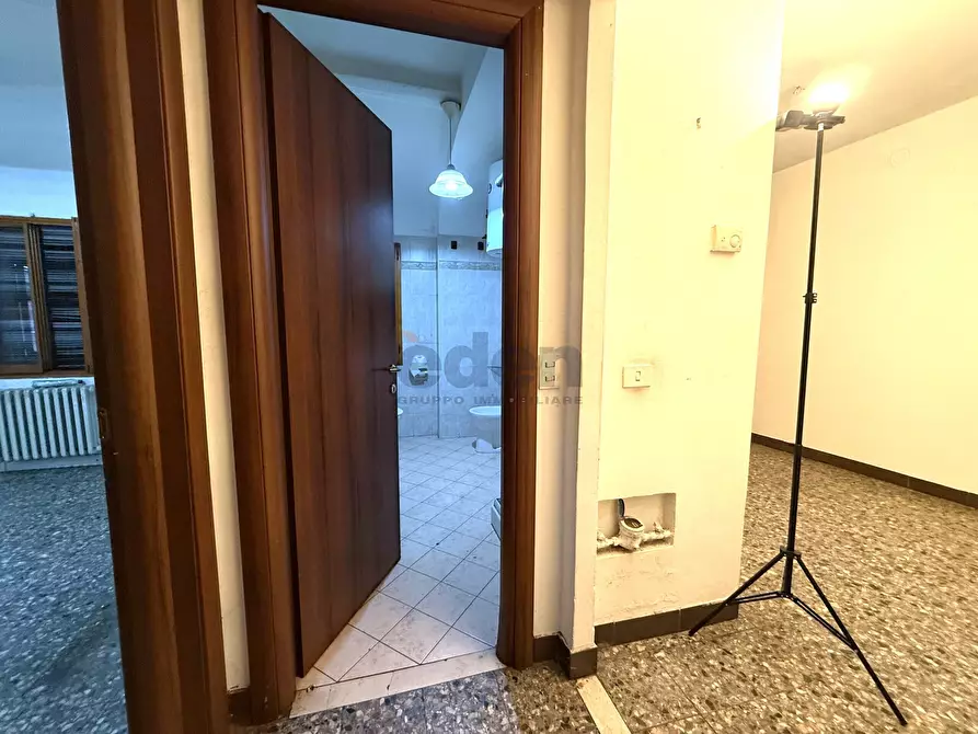 Immagine 30 di Quadrilocale in vendita  a Modena