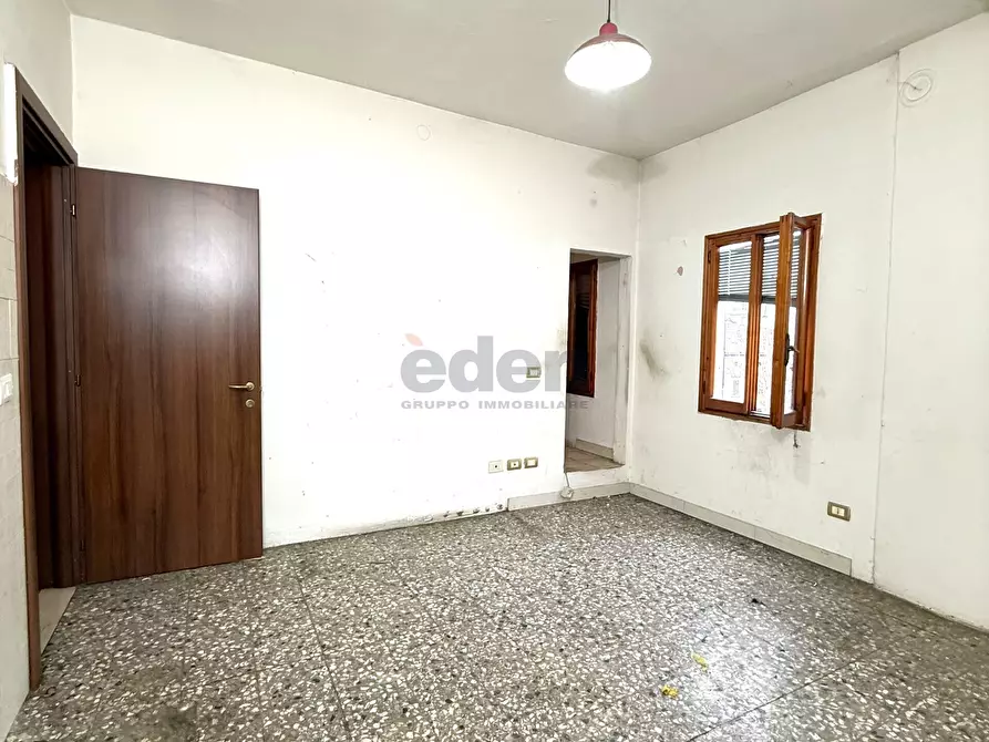 Immagine 25 di Quadrilocale in vendita  a Modena