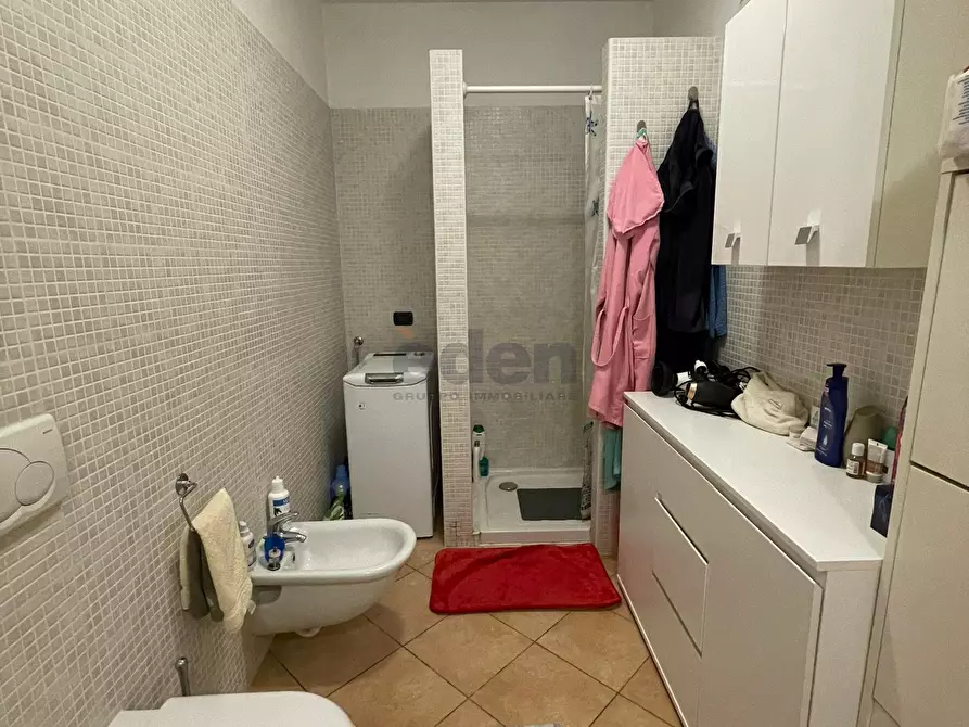 Immagine 15 di Trilocale in affitto  in Via Renato Guttuso 55 a Modena