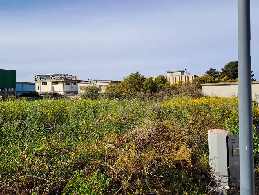 Immagine 7 di Terreno industriale in vendita  a Selargius