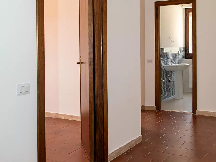 Immagine 8 di Ufficio in affitto  a Quartu Sant'elena