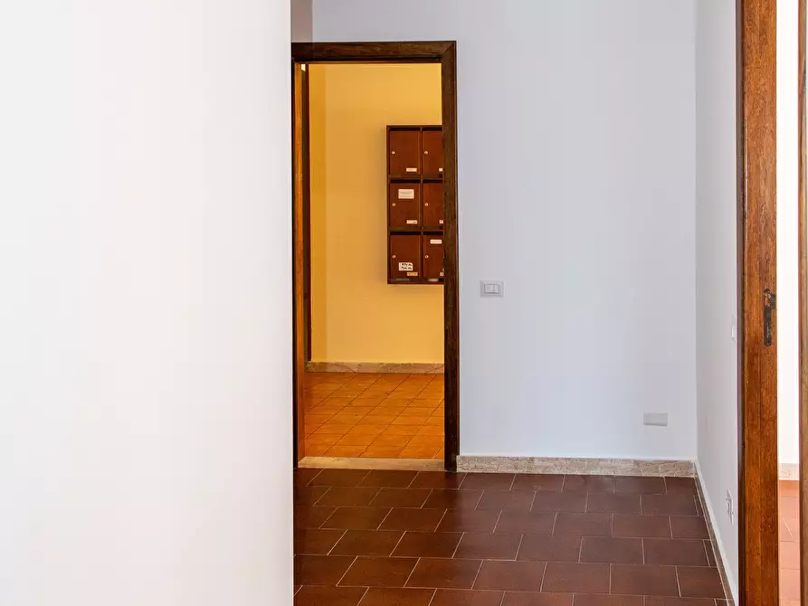 Immagine 9 di Ufficio in affitto  a Quartu Sant'elena