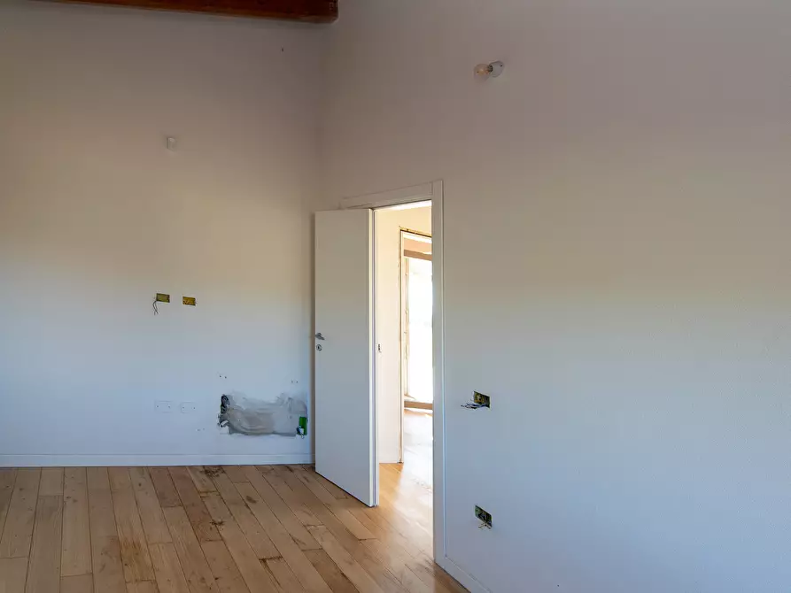 Immagine 24 di Villa in vendita  a Soleminis