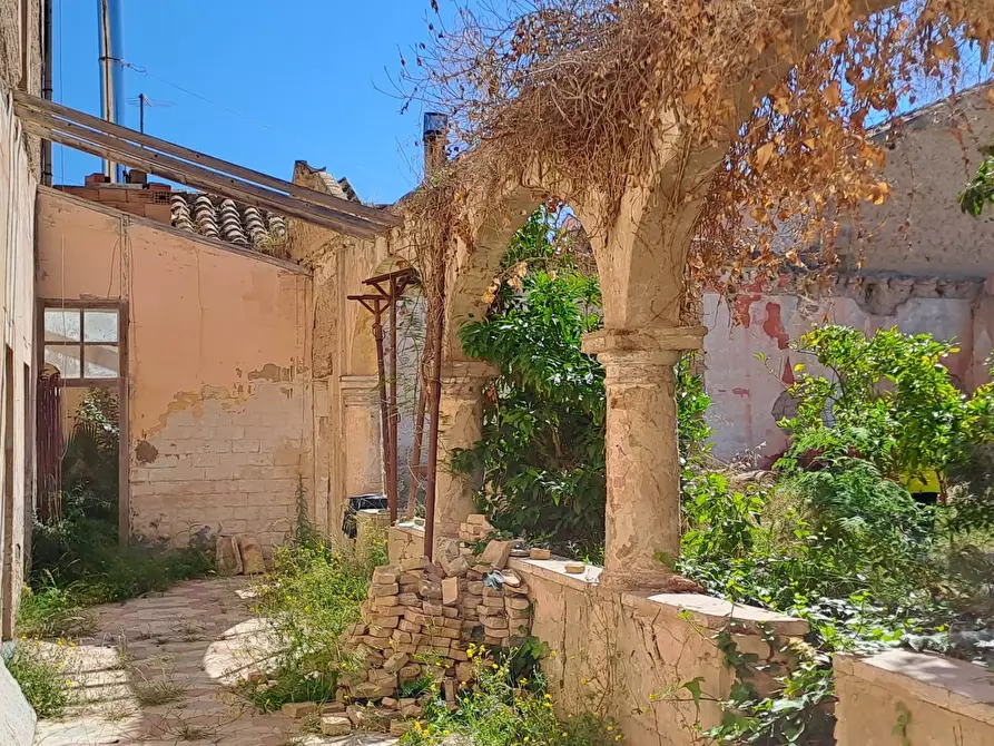 Immagine 1 di Casa indipendente in vendita  a Monserrato