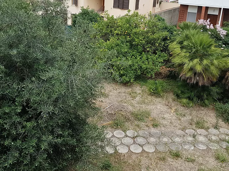 Immagine 35 di Casa bifamiliare in vendita  a Quartu Sant'elena