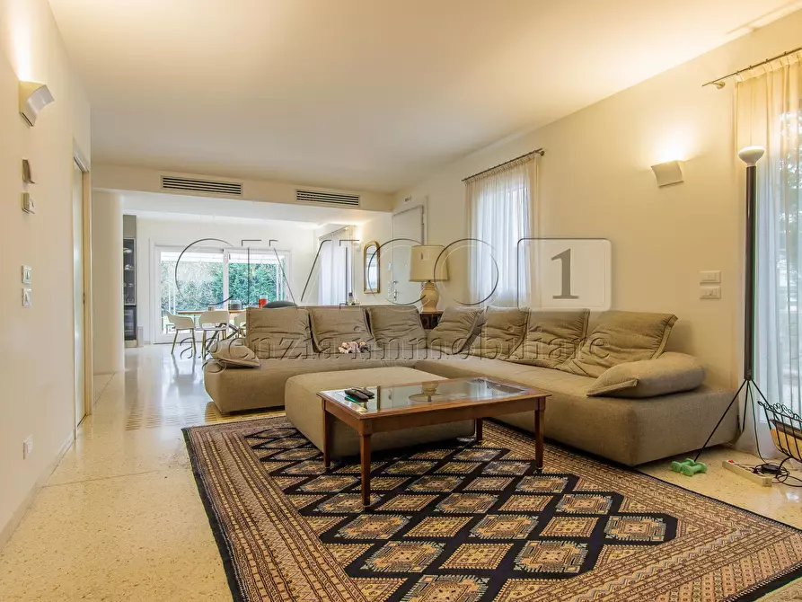 Immagine 17 di Casa bifamiliare in vendita  a Vicenza