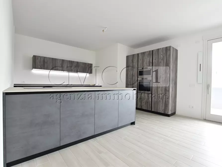 Immagine 23 di Appartamento in vendita  in Via San Gaetano a Piazzola Sul Brenta