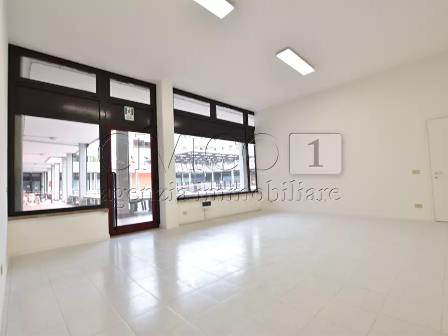 Immagine 6 di Locale commerciale in affitto  in via Roma a Vigodarzere