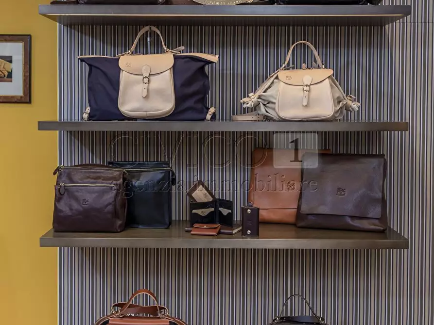 Immagine 11 di Locale commerciale in affitto  in Viale Po a Rubano