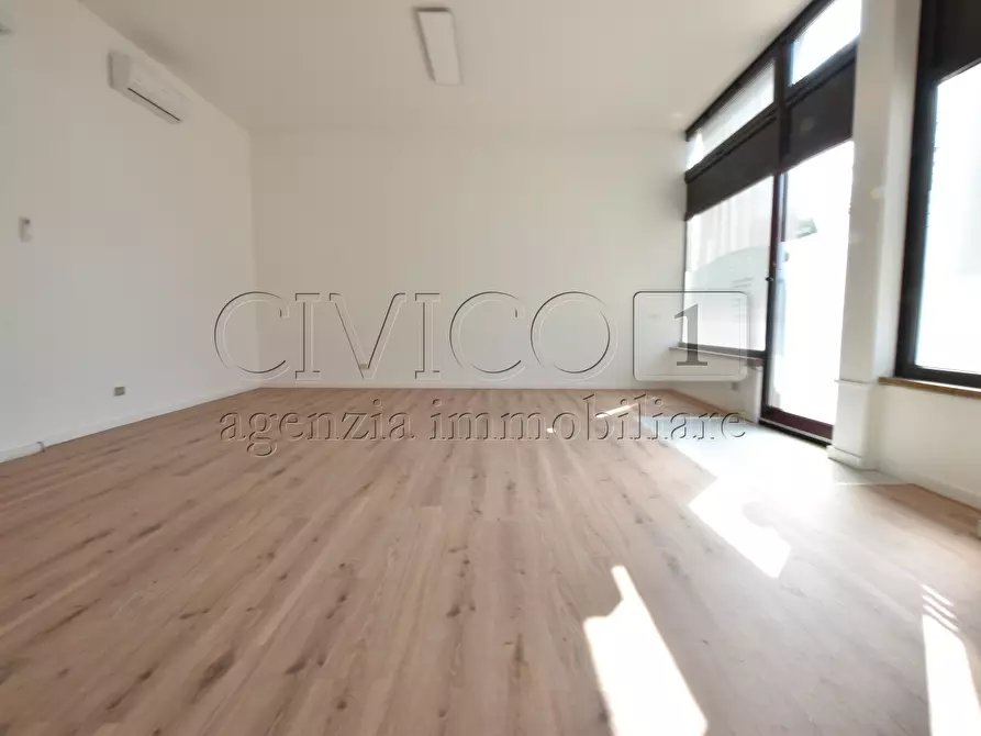 Immagine 4 di Locale commerciale in affitto  in Via Roma 110 a Vigodarzere