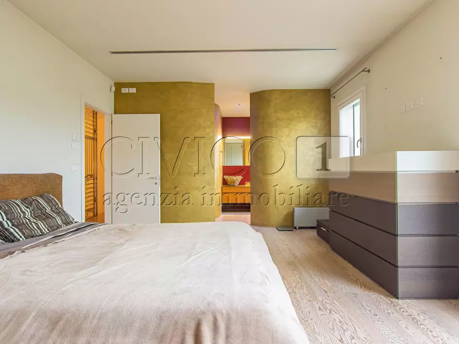 Immagine 43 di Casa bifamiliare in vendita  a Vicenza