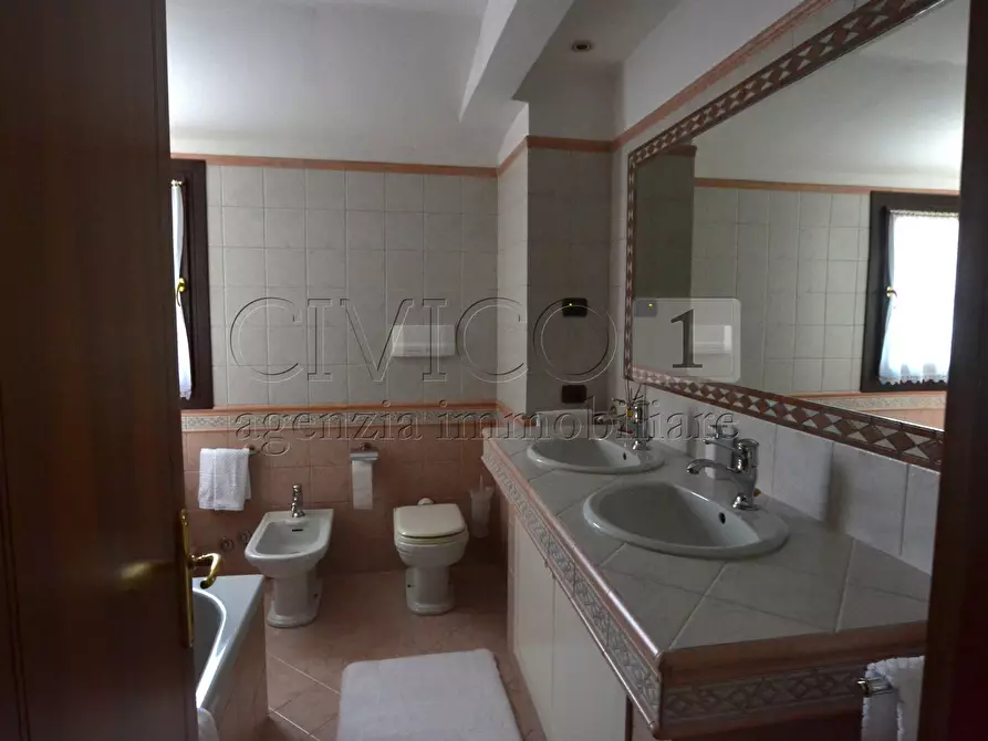 Immagine 15 di Casa bifamiliare in vendita  in Via Fiume a Piazzola Sul Brenta