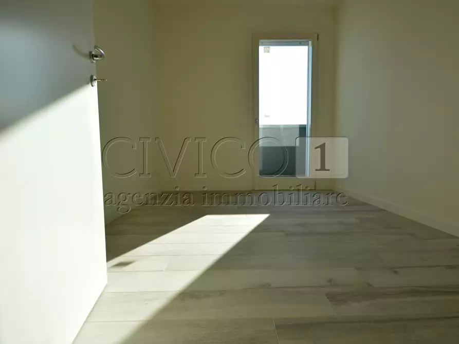 Immagine 13 di Attico in affitto  in Via Sicilia 1 a Rubano