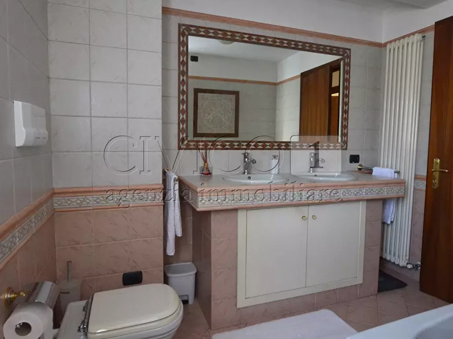 Immagine 7 di Casa bifamiliare in vendita  in Via Fiume a Piazzola Sul Brenta