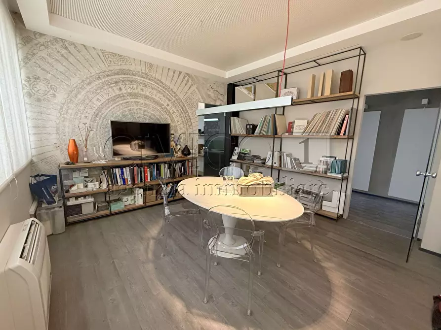 Immagine 5 di Laboratorio in affitto  in Strada Padana verso Padova 114 a Vicenza