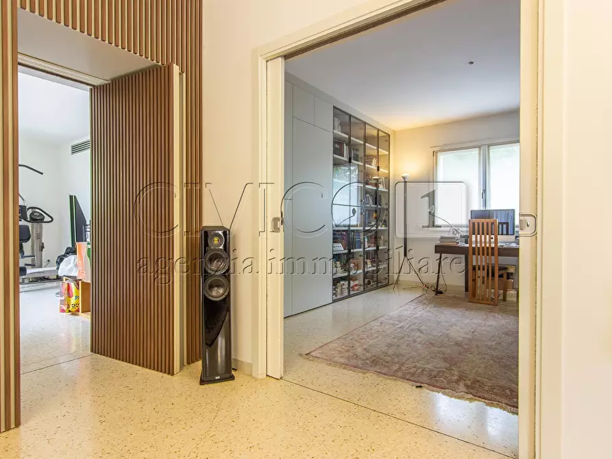 Immagine 22 di Casa bifamiliare in vendita  a Vicenza