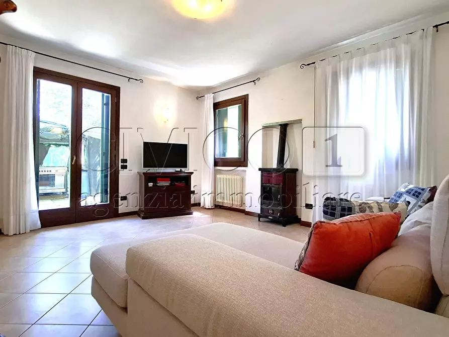 Immagine 11 di Villetta a schiera in vendita  in Via Monsignor Igino Strazzacappa a Montegalda