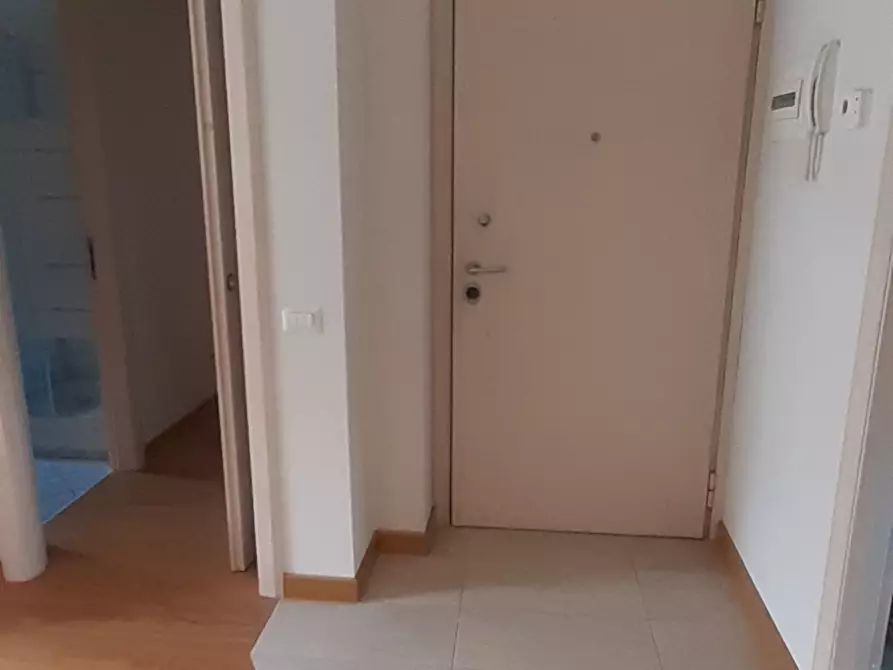 Immagine 13 di Bilocale in affitto  in via Dei Salici 20 a Gallarate