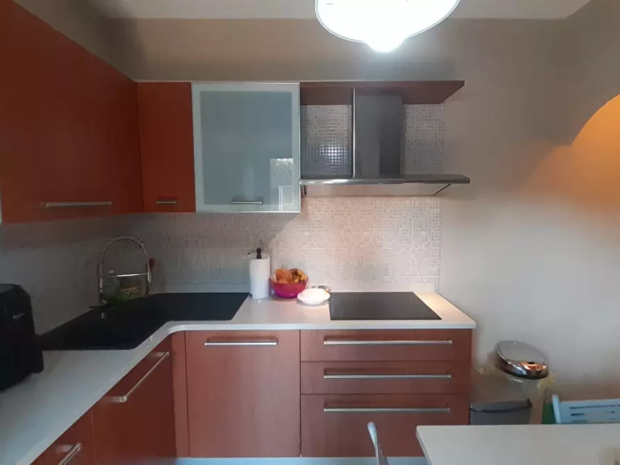 Immagine 5 di Villetta a schiera in vendita  in Via Monte Bianco 50 a Pombia