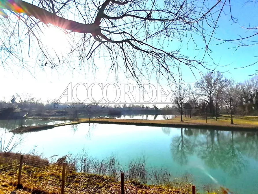 Immagine 1 di Rustico / casale in vendita  in Via Riccardo Riporti 8 a Piazzola Sul Brenta