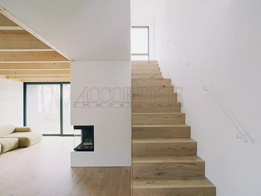 Immagine 10 di Casa indipendente in vendita  a Piazzola Sul Brenta