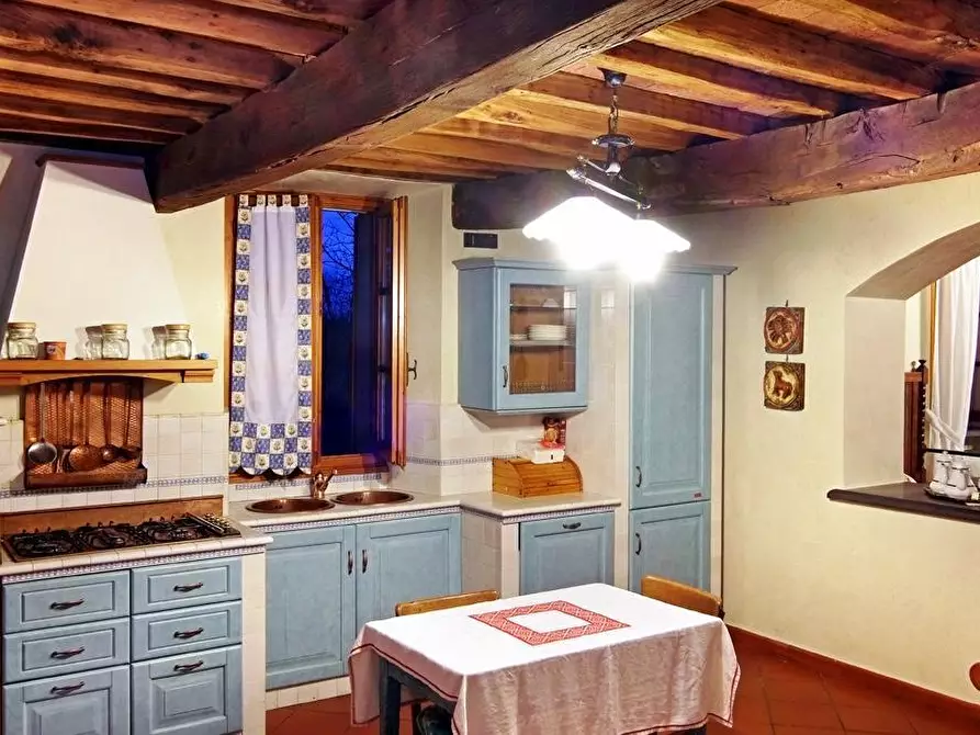 Immagine 17 di Villa in vendita  in Mocrone a Villafranca In Lunigiana