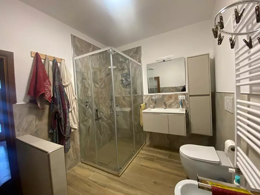 Immagine 12 di Casa bifamiliare in vendita  in Via Annunziata 4 a Ortonovo