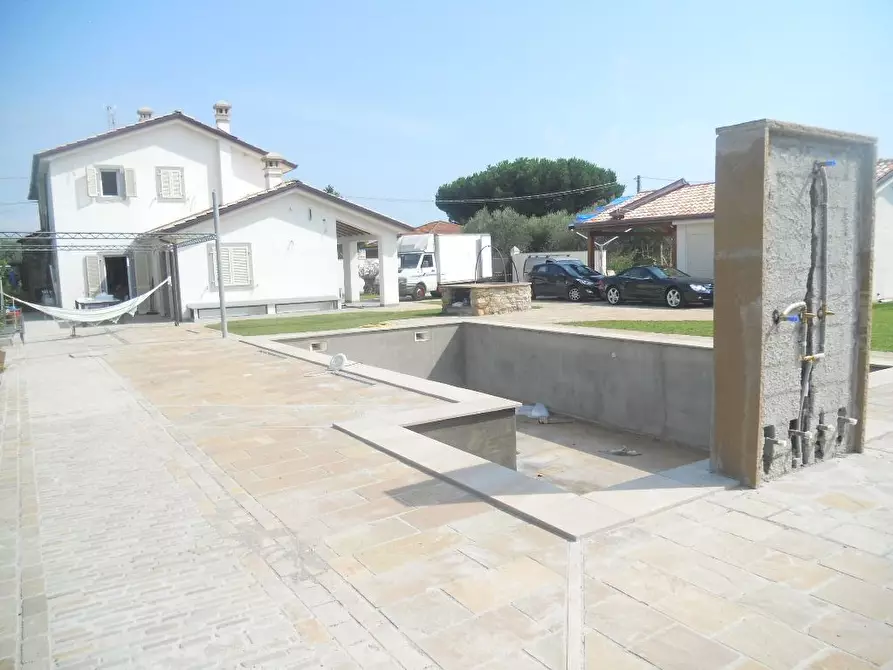 Immagine 21 di Casa semindipendente in vendita  a Castelnuovo Magra