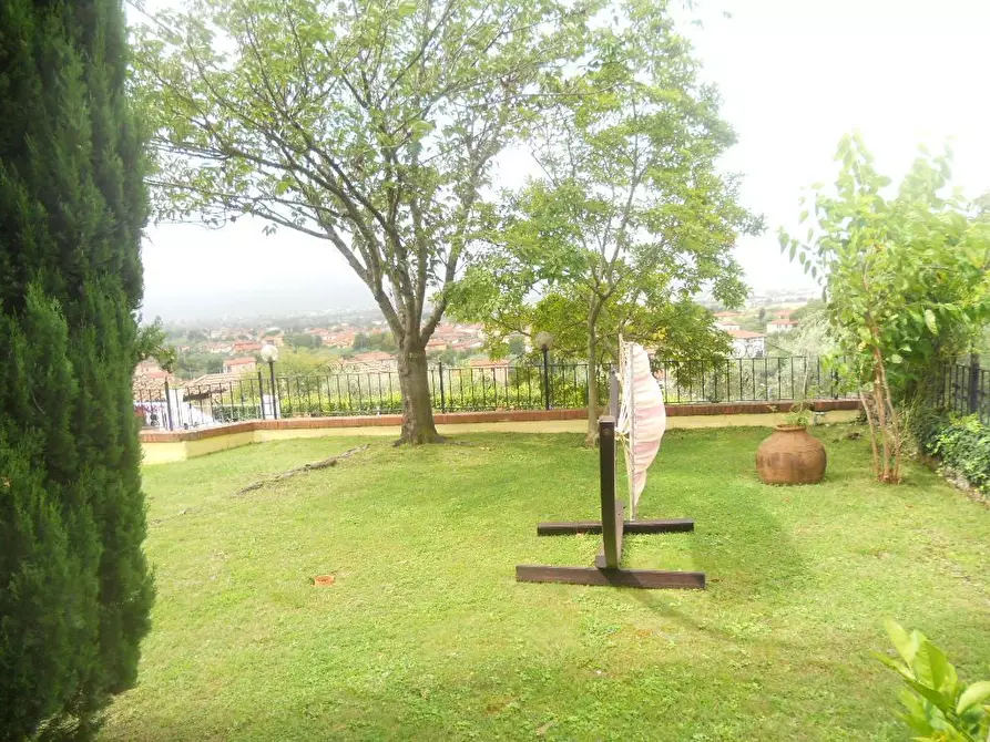 Immagine 36 di Villa in vendita  in Via Palvotrisia 92 a Castelnuovo Magra