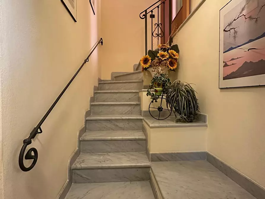 Immagine 25 di Villa in vendita  in Via della Resistenza 38 a Castelnuovo Magra