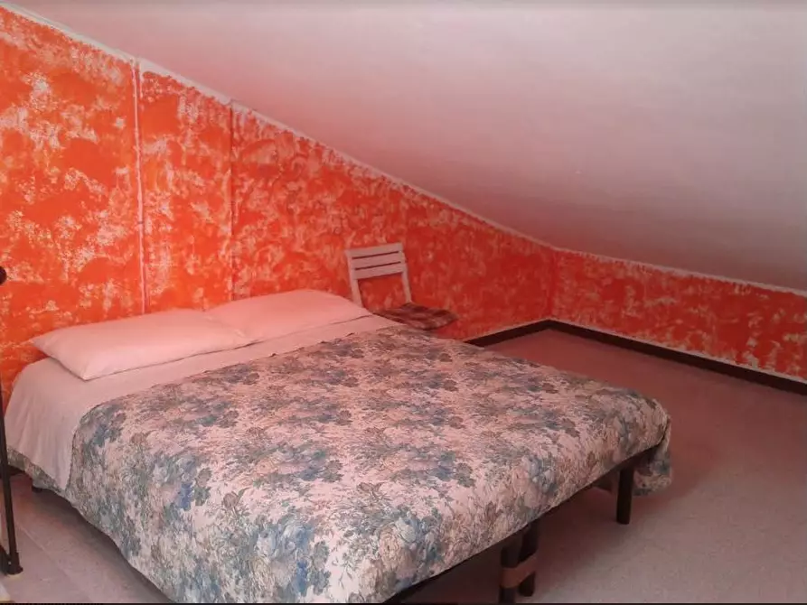 Immagine 5 di Bilocale in vendita  in Via XXV Aprile a Ameglia