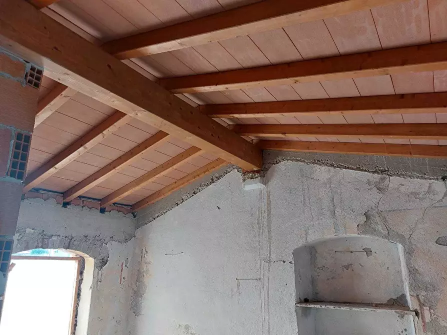 Immagine 24 di Terratetto in vendita  in Via Paradiso 3 a Castelnuovo Magra