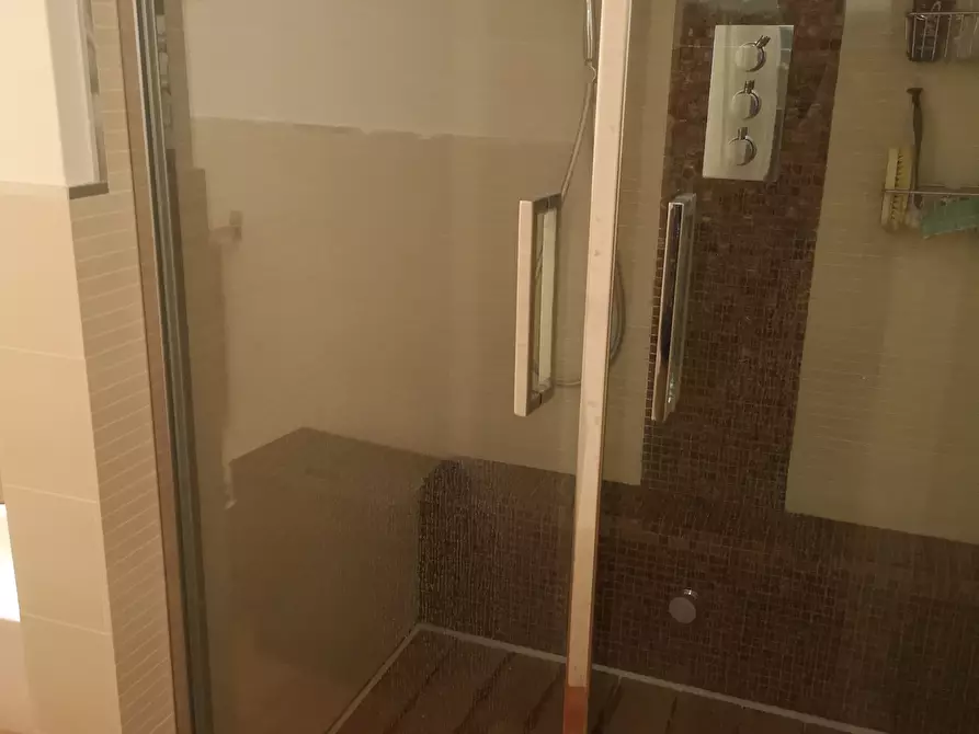 Immagine 41 di Casa semindipendente in vendita  in Via dei Pini 40 a Castelnuovo Magra