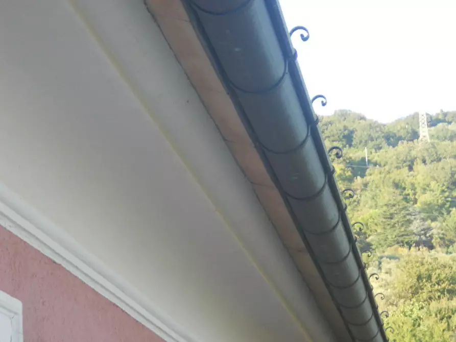 Immagine 34 di Villa in vendita  in Via Montefrancio 69 a Castelnuovo Magra