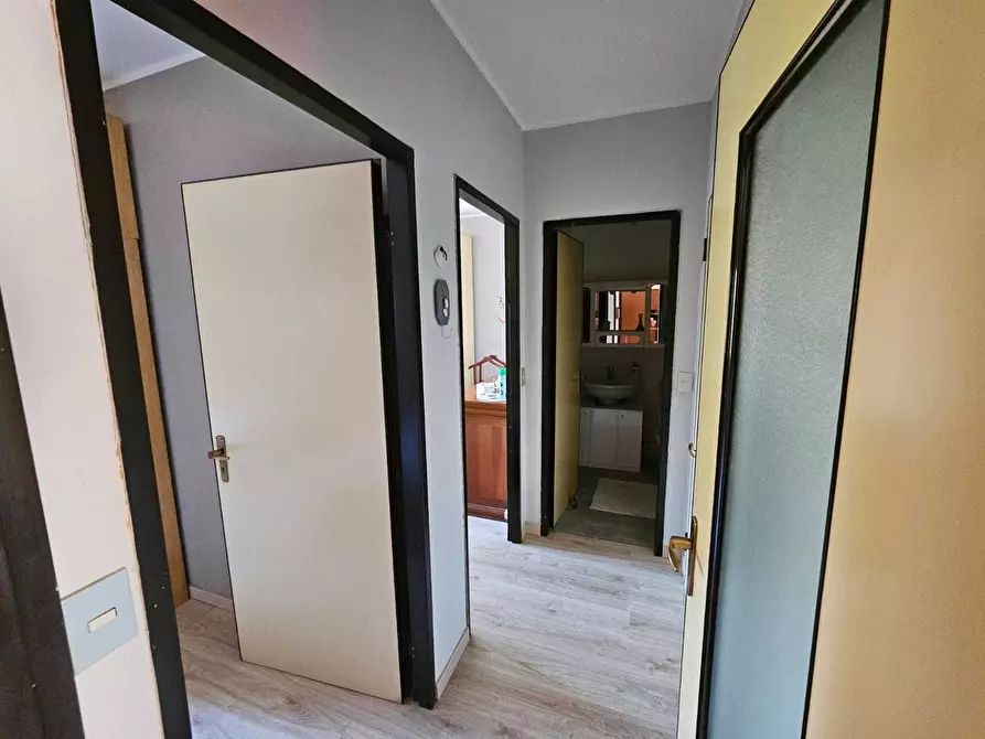 Immagine 4 di Quadrilocale in vendita  in Via Aldo Moro 2 a Beinasco