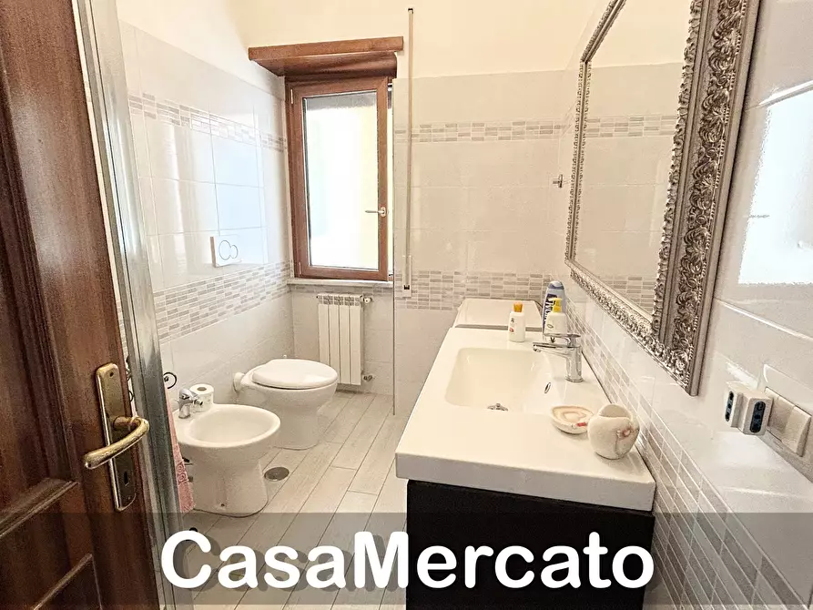 Immagine 24 di Quadrilocale in vendita  in Via Orazio a Albano Laziale