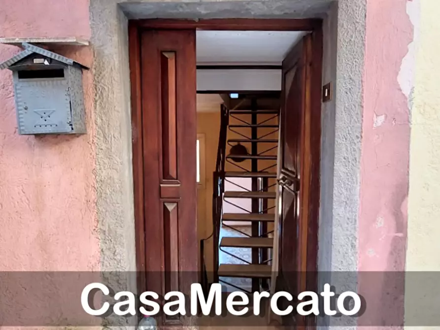 Immagine 11 di Trilocale in vendita  in Via del Porticato a Rocca Di Papa