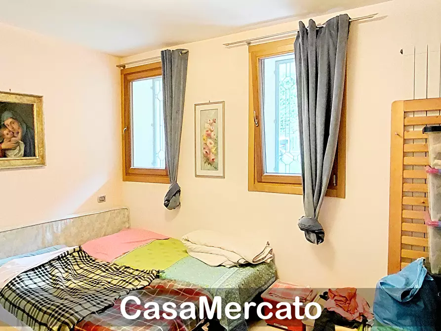 Immagine 10 di Appartamento in vendita  in Delle Rose a Rocca Di Papa