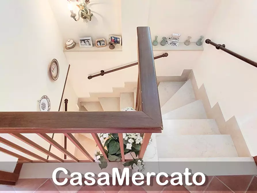 Immagine 32 di Quadrilocale in vendita  in Via Roma a Rocca Di Papa