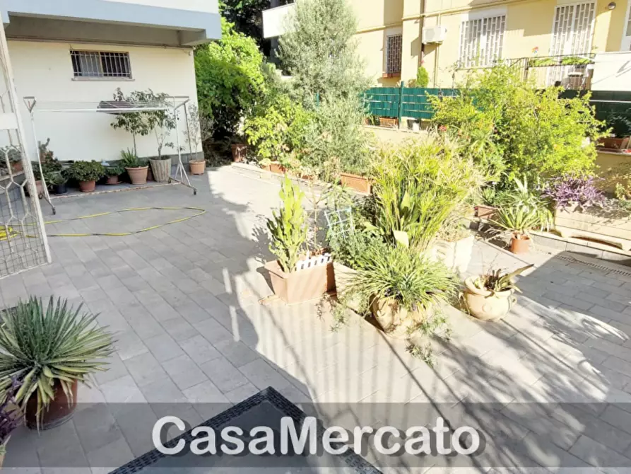 Immagine 25 di Trilocale in vendita  in Viale San Bartolomeo a Grottaferrata