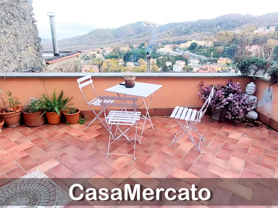 Immagine 27 di Trilocale in vendita  in Via Arco Felice a Montecompatri